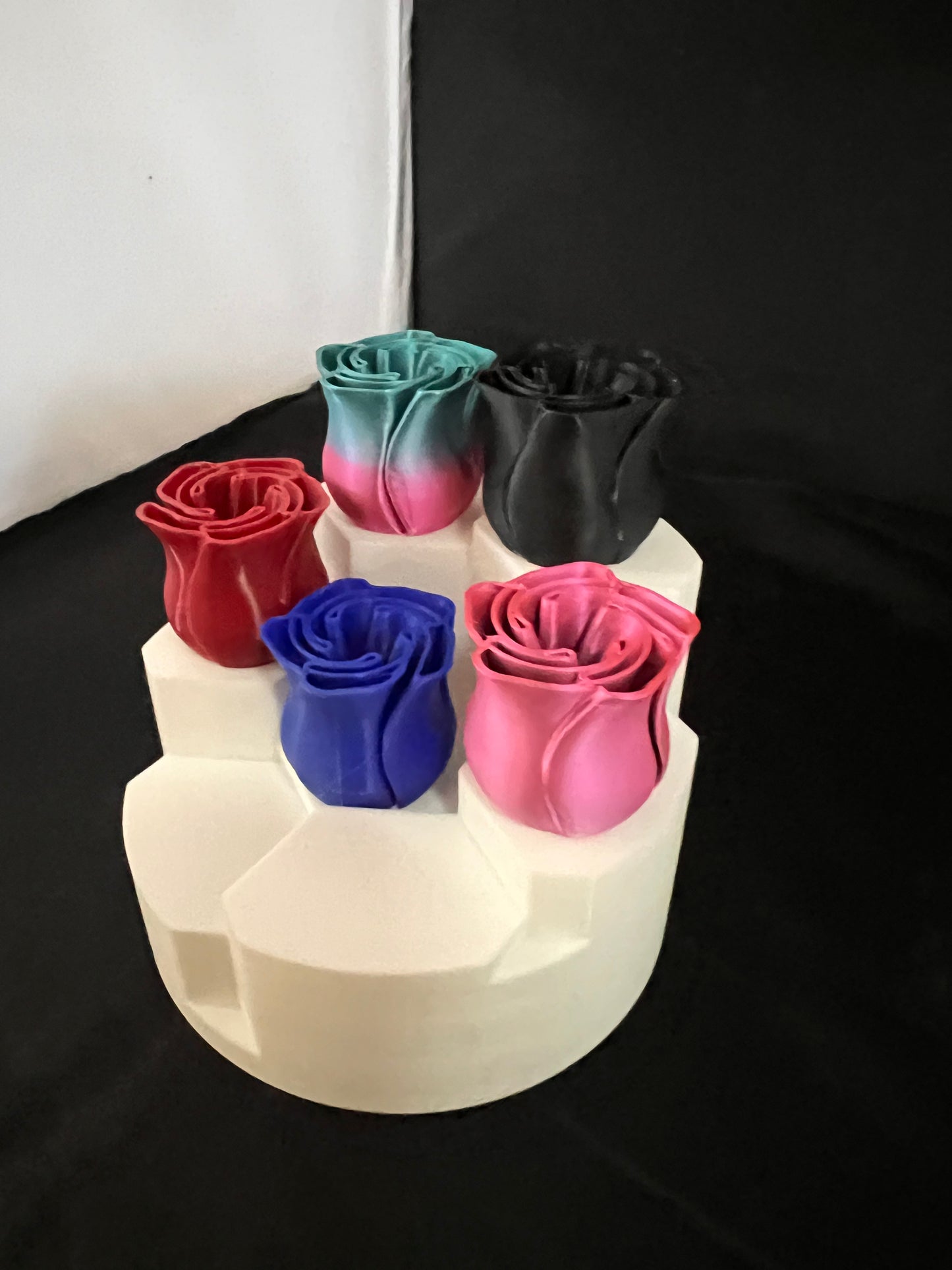 Rose Straw Topper